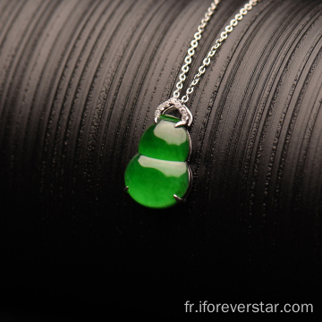 Pendentif Jadeite Cucurbit en or blanc 18K